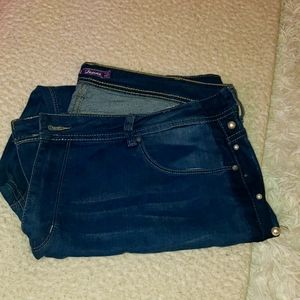 Embellished denim jeans